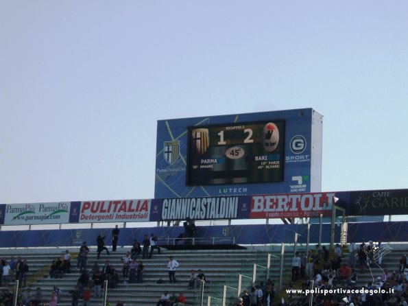 2011 03 Aprile Parma Bari 64